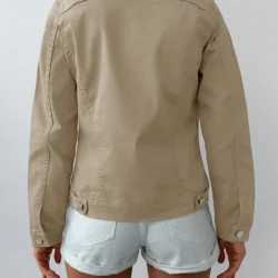 Veste en jean à poche rabattable