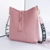Sac à bandoulière Crocodile pour femmes, ruban imprimé, sangle d'épaule, sac seau de grande capacité – Image 1